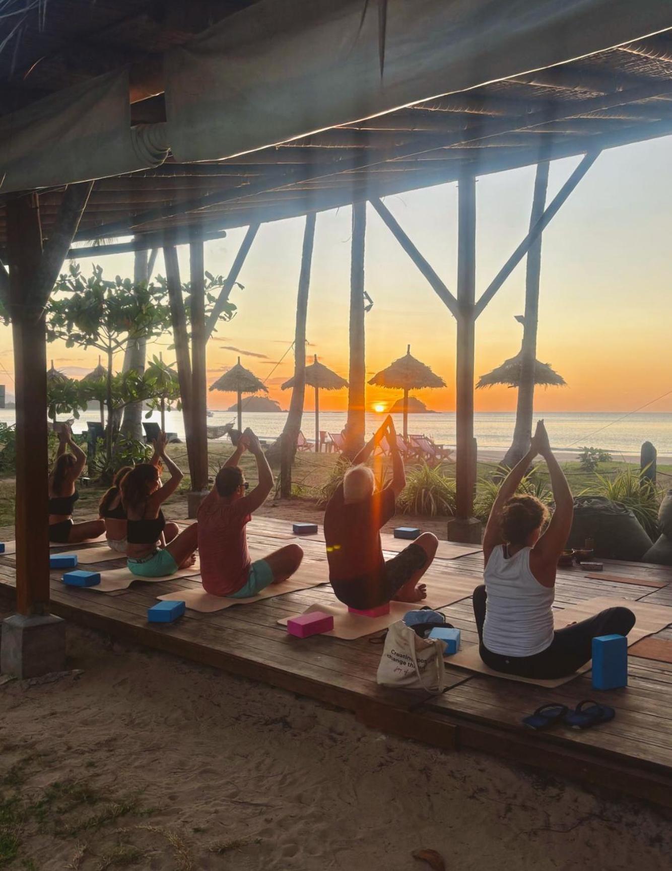 Eco Sanctuaries Nature Lodge Nacpan Beach, เอลนิโด ภายนอก รูปภาพ